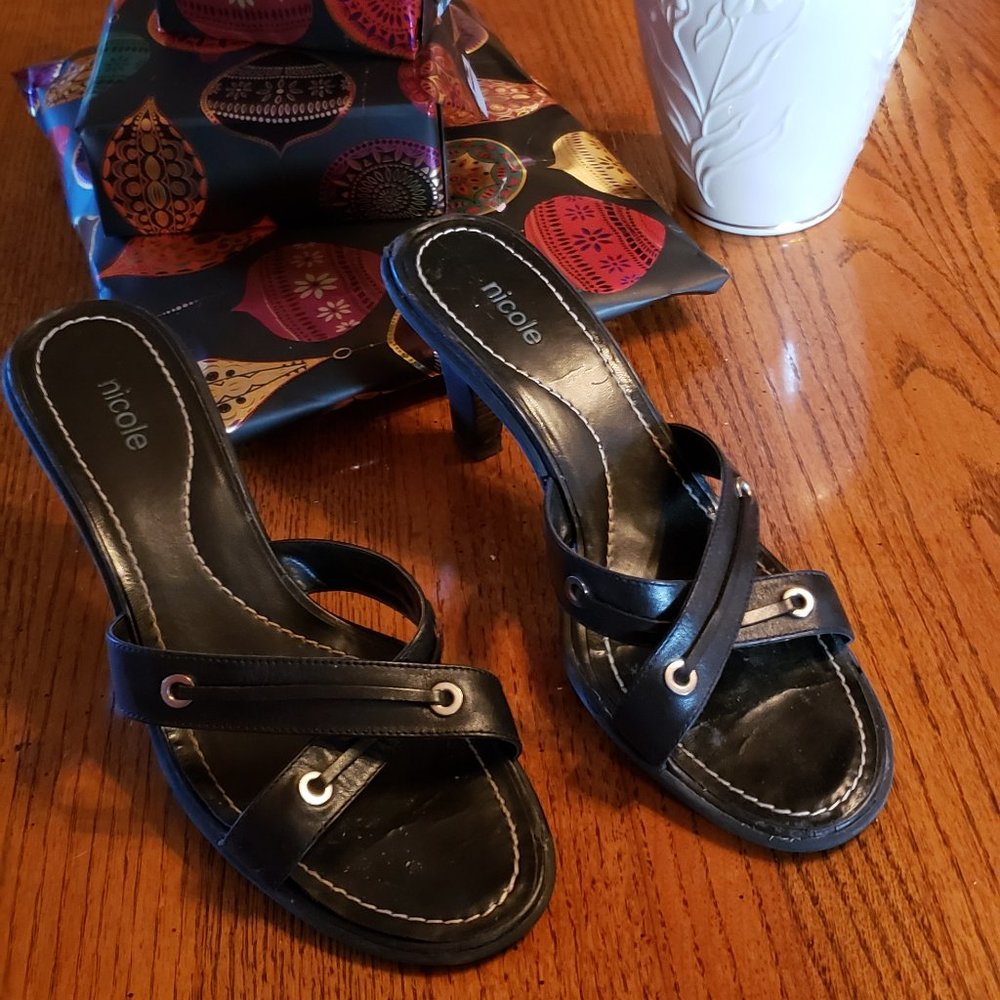 Unlisted Women's Shoe  91/2 M